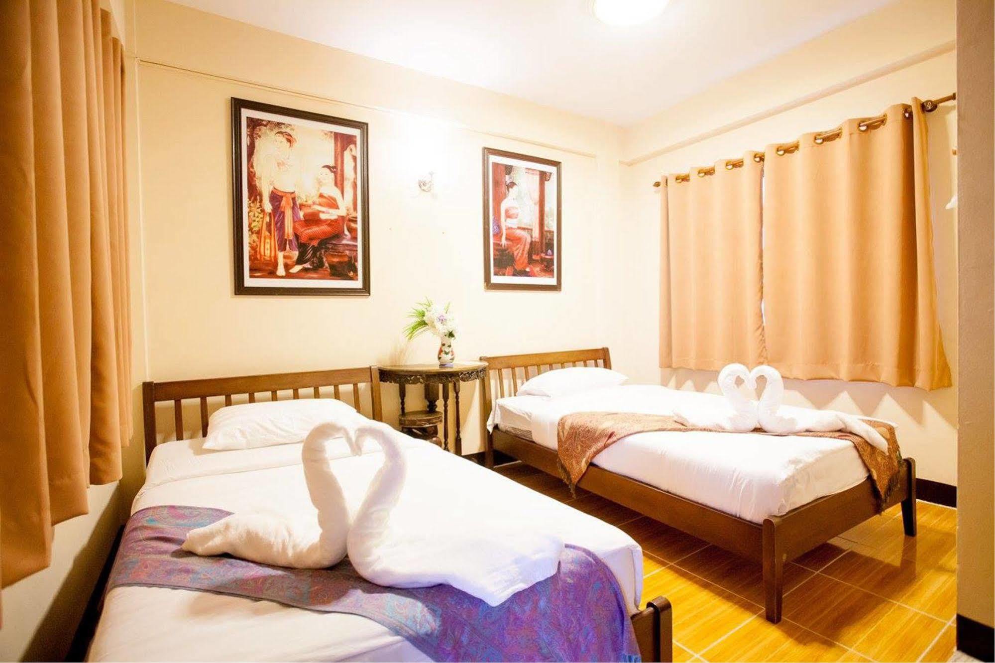โอ ทาวด์ เพลส Hostel เชียงใหม่ ภายนอก รูปภาพ